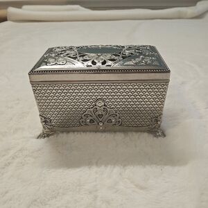 Things Remembered Silver Plated Musical Jewelry Box Adorned W/crystals